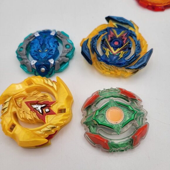 BEYBLADE Takara Tomy Huge Bulk Lot of 21 Pieces Metal - Picture 3 of 7